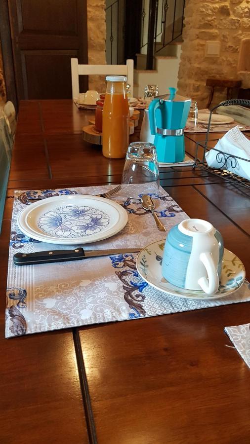 B&B Taverna Paradiso Сант'Амброджо-ді-Вальполічелла Екстер'єр фото